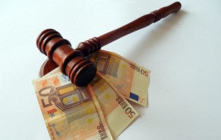Casino-Razzia Auktion - Symbolbild