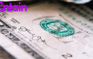 Milliardenkredit- Entain füllt die Kasse für Übernahmen