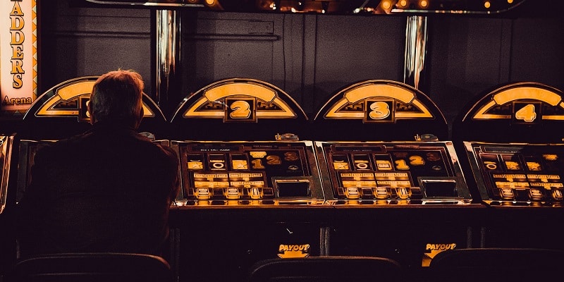 50+ Years Casino Company Reveals How Casinos Are Losing Billions!