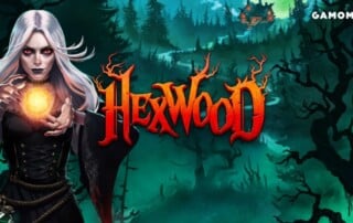 Titelbild des neuen Gamomat Hexwood Slot zeigt mystische Hexe im dunklen Wald.