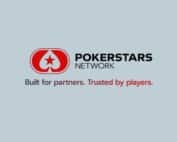 Logo des PokerStars Network auf grauem Hintergrund.