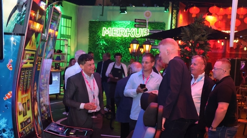 Merkur pr&auml;sentiert auf der Merkur Xperience 2026 seine neuen Geh&auml;use.